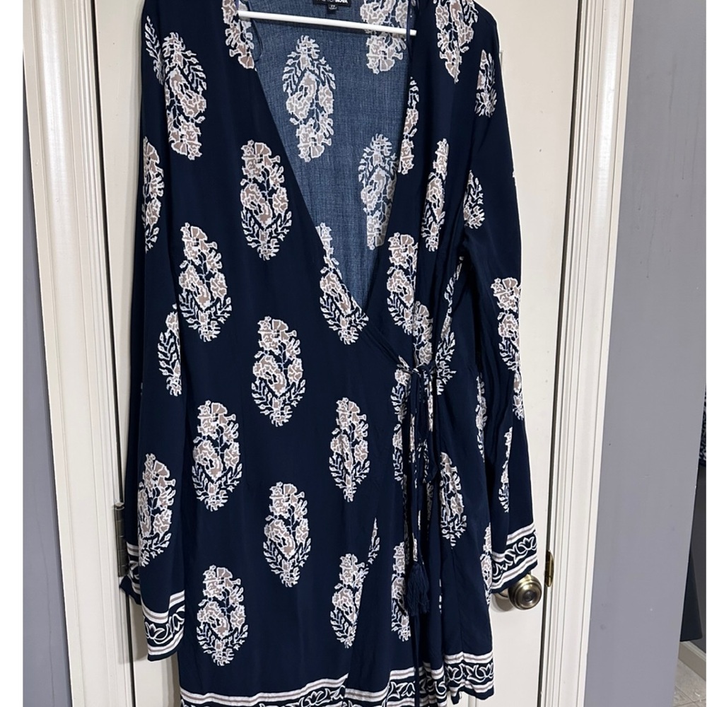 Fashion Nova Navy Romper